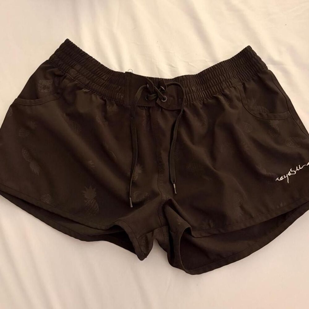 Raya-sun Women's Black and Brown Shorts
